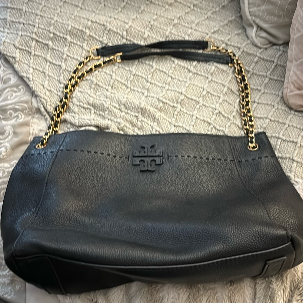 Tory burch leather black tote with magnetic close interior